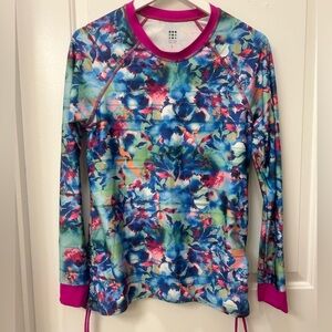 Title nine L Rashguard Swim Top Cinched Sides Long Sleeve Beach Pool Athletic